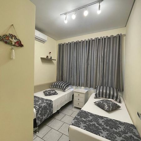 Апартаменты Charmoso Apto De 2 Quartos A 100M Do Mar, Super Central Балнеариу-Камбориу Экстерьер фото